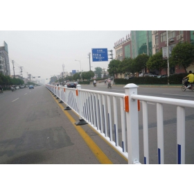 云南省市政道路护栏工程